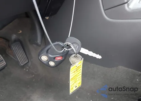 2005 Chevrolet Silverado K1500 из США, поврежденный, VIN 1GCEK19ZX5Z318640